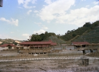 臺灣大建設時期的發展與轉折>萬獸齊FUN 臺北市立動物園為什麼搬家？>地理分區配置動物 依山而建造就原生環境>1